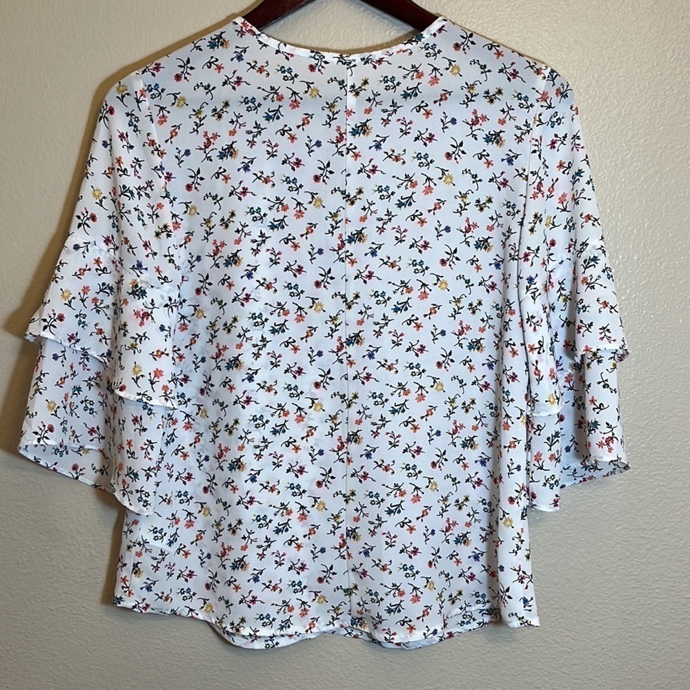 Gap Floral Ruffle Sleeve Office Blouse - Picture 6 of 10
